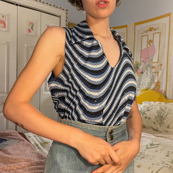 90s Psychedellic blue collared sleeveless blouse - Picture 9 of 14